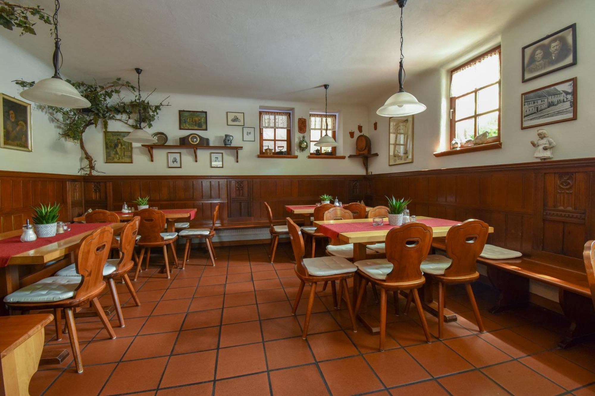 Landgasthof May Willanzheim エクステリア 写真